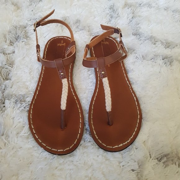 Roxy Thong Sandals - Picture 1 of 8